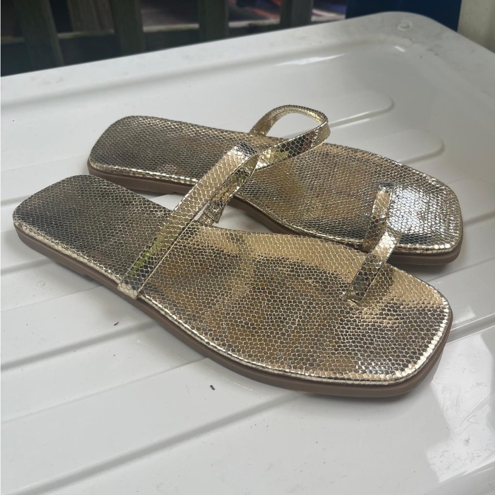 Elegant Gold Women's Sandals